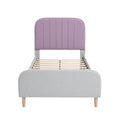 **Technische titel in het Nederlands:** Moderne kinderbed met hoge rugleuning en houten lattenbodem